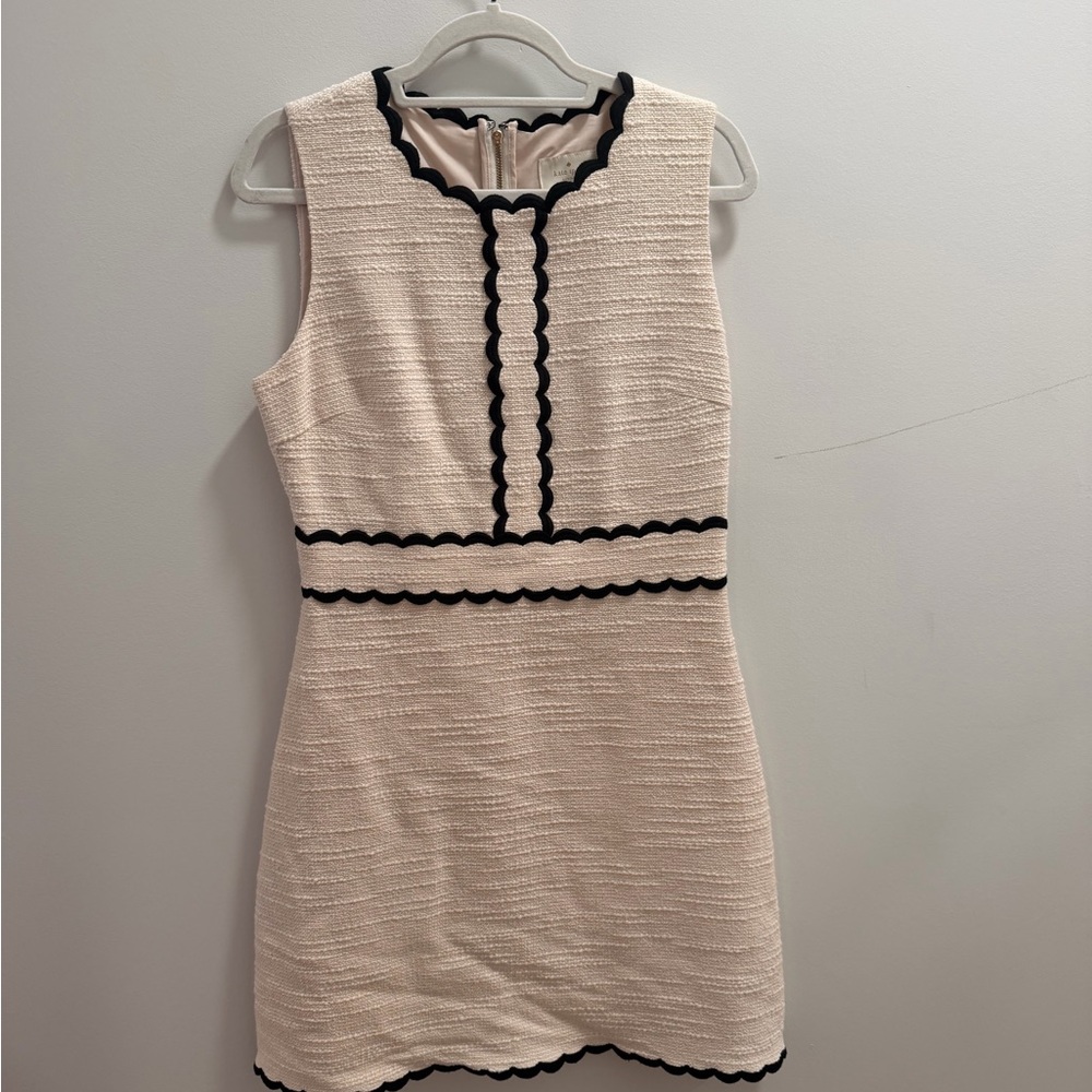 Kate Spade Cream and Black Scalloped Dress